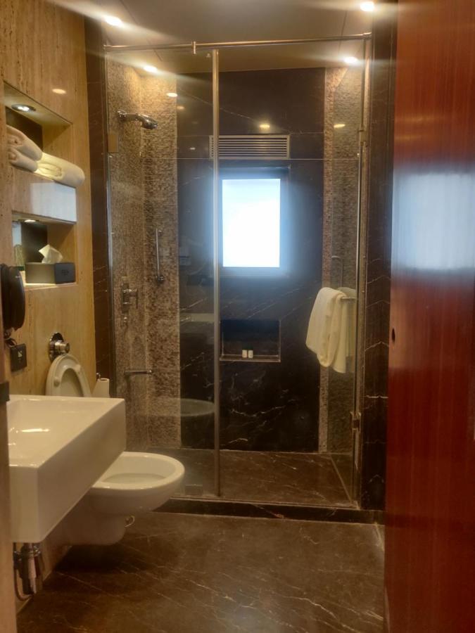 Hotel Adiva Residency Beacon, Grant Road, Bombaj Zewnętrze zdjęcie