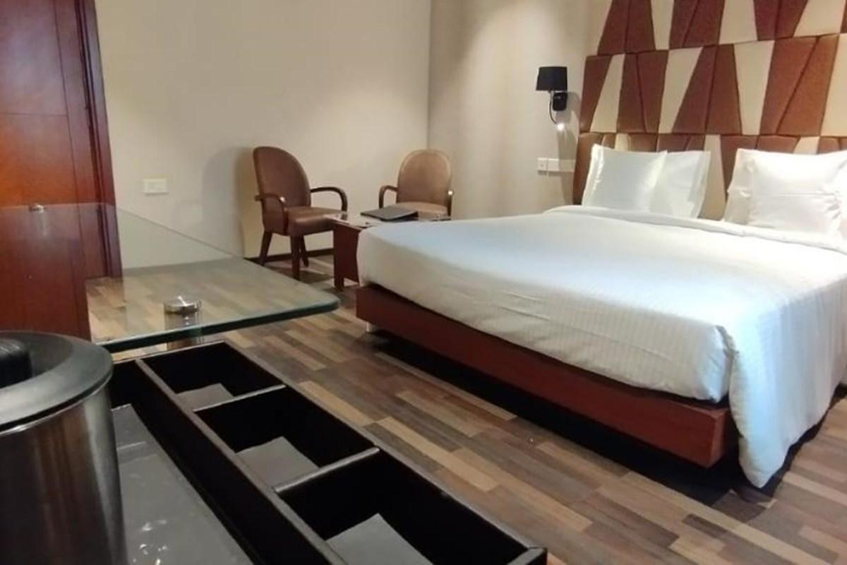 Hotel Adiva Residency Beacon, Grant Road, Bombaj Zewnętrze zdjęcie
